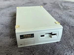 Scanner de film 35 mm Nikon LS-1000 avec câble - Photo 1/3