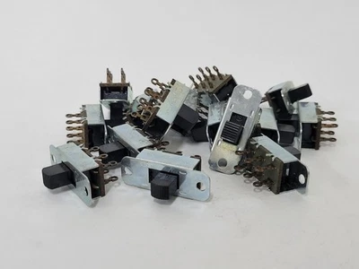 15X Stackpole DPDT slider switches - new old stock — 第 1/3 张图片