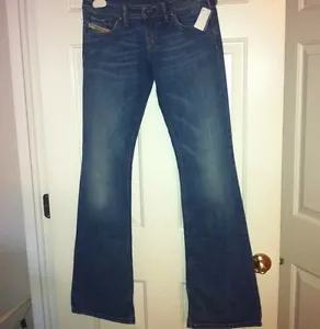 DIESEL JEANS- BNWT! 25R - Picture 1 of 7