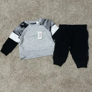 The Children’s Place NEW Baby Boy 6-9 Mo Grey Black Camp Colorblock Shirt Jogger - Picture 1 of 7