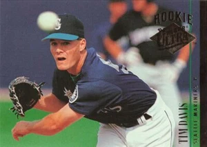 1994 Fleer Ultra Rookie Card Tim Davis Seattle Mariners #418 - Picture 1 of 2