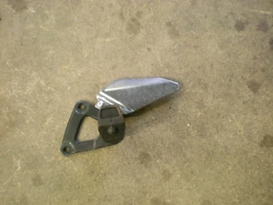 2004 - 2009 Suzuki GS500F GS 500 F Left Foot Peg Asembly - Foto 1 di 1