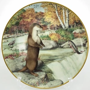 Franklin Mint Otter in Waterfall September Plate Woodland Year Pete Barrett 1981 - Picture 1 of 9