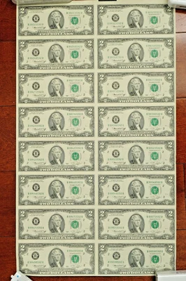 1976 $2 Uncut Sheet (2×8) – New York B-B Block – 16 Notes – Bicentennial Issue - Image 1 of 4