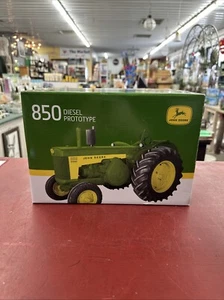 JOHN DEERE 850 DIESEL PROTOTYPE 1/16 SCALE 2-CYLINDER CLUB ERTL 2016 LIMITED ED - Picture 1 of 7