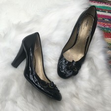 patent leather pumps wide width