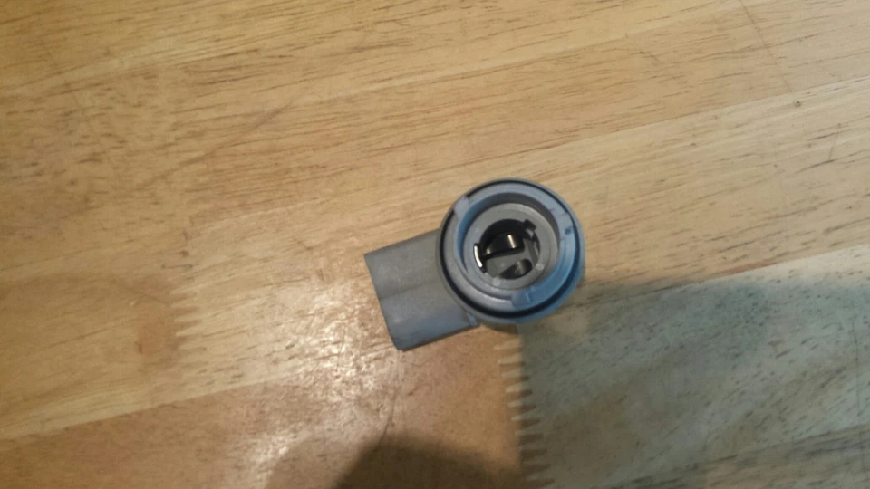 VW Volkswagen Beetle 1998-2005 3 pines intermitente delantero luz enchufe original OEM Foto 1 de 2