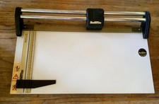 Vtg Saunders Rotatrim Mastercut II #17 Paper Cutter Professional Tool England