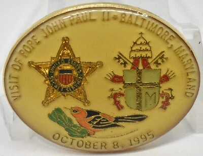 Prendedor de solapa del Servicio Secreto 1995 visita del Papa Juan Pablo II Baltimore MD Foto 1 de 2