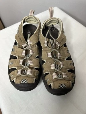 LL Bean Hiking Water Sandals Shoes Women Sz 7 Outdoors Tan Pull Tab EUC - Image 1 of 4