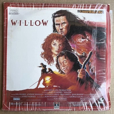 Willow Laserdisc Val Kilmer, Joanne Whalley, Warwick Davis - Image 1 of 2
