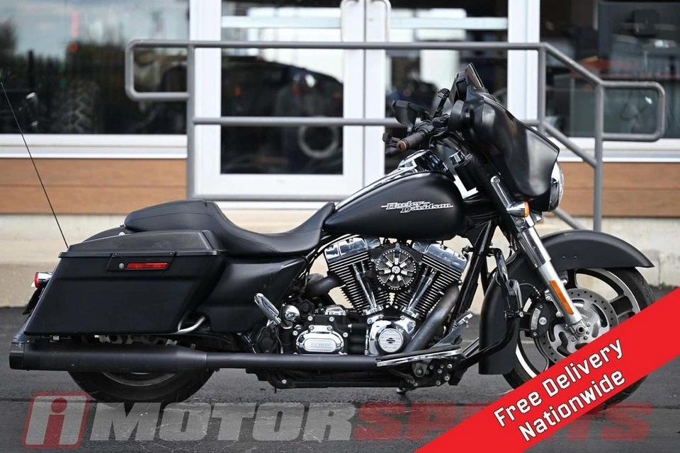 2012 Harley-Davidson FLHX - Street Glide  - Image 1 of 4