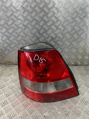 Luz trasera del lado del pasajero Kia Sorento 2006 #2 Foto 1 de 4