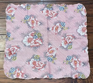 Bufanda cuadrada vintage rosa azul floral flores bordes volantes 21x21"" MCM abuela - Imagen 1 de 2