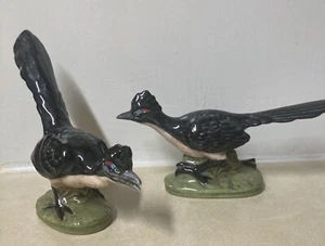 (2) Roadrunner Ceramic Figurine Porcelain Blow Mode Chris Mishago - Picture 1 of 19