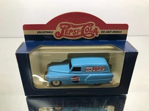 LLEDO 61004 PONTIAC DELIVERY VAN 1953 - PEPSI COLA - HIGH QUALITY IN BOX - Imagen 1 de 4