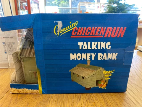 Super Rare chicken run Movie Talking Chicken Money Bank New In Box Never Used!!! Cover
