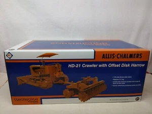 Allis Chalmers HD-21 w/ Offset Disk Harrow 1/25 Dozer by First Gear - Picture 1 of 3