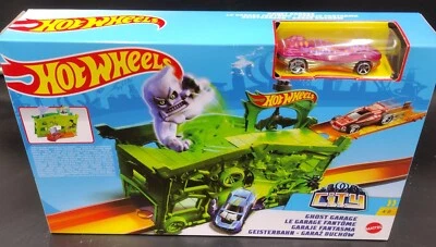 Hot Wheels Ghost Garage Playset New In Box With 1 Free Car In Set Escape Ghost  - Image 1 of 4
