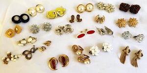 Lot of 23 Vintage Costume Clip & Screwback Earring Sets Some Signed! EUC - Picture 1 of 4