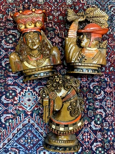 Vintage MCM 1970 Vanguard Studios Jumbo Chess Pieces Plaques Wall Hangings Decor - Picture 1 of 7