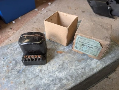 Austin Morris Minor MG Dynamo Control Box Voltage Regulator Lucas 37182 BOXED - Image 1 of 4