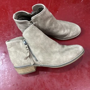 American Eagle Outfitters Gamuza Cremallera Botines Talla 8 Beige Taupe Botas - Imagen 1 de 10