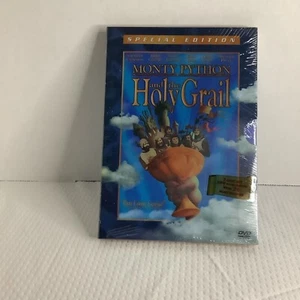 Monty Python and The Holy Grail (2-Disc Special Edition DVD) - Picture 1 of 8