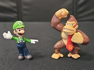 NINTENDO DONKEY KONG + LUIGI Super Mario Bros 2.5" Inch Action Figure Toy 2007 - Picture 1 of 2