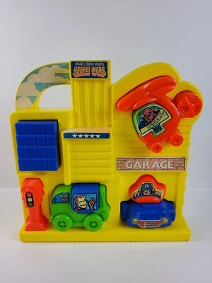 De colección 1980 Marvel Secret Wars Avengers Super Hero City Puzzle Juego Amloid Foto 1 de 4