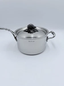 Cacerola Ruffoni Opus Prima 4 Qts martillada SS alcachofa zanahoria 2 asas - Imagen 1 de 21