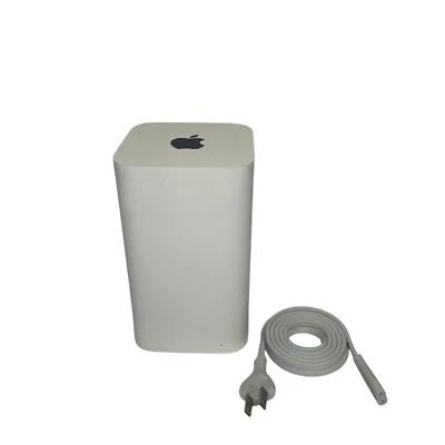 APPLE AirPort Extreme Base Station WiFi Router Model: A1521 ~ Good Condition. - Image 1 of 4