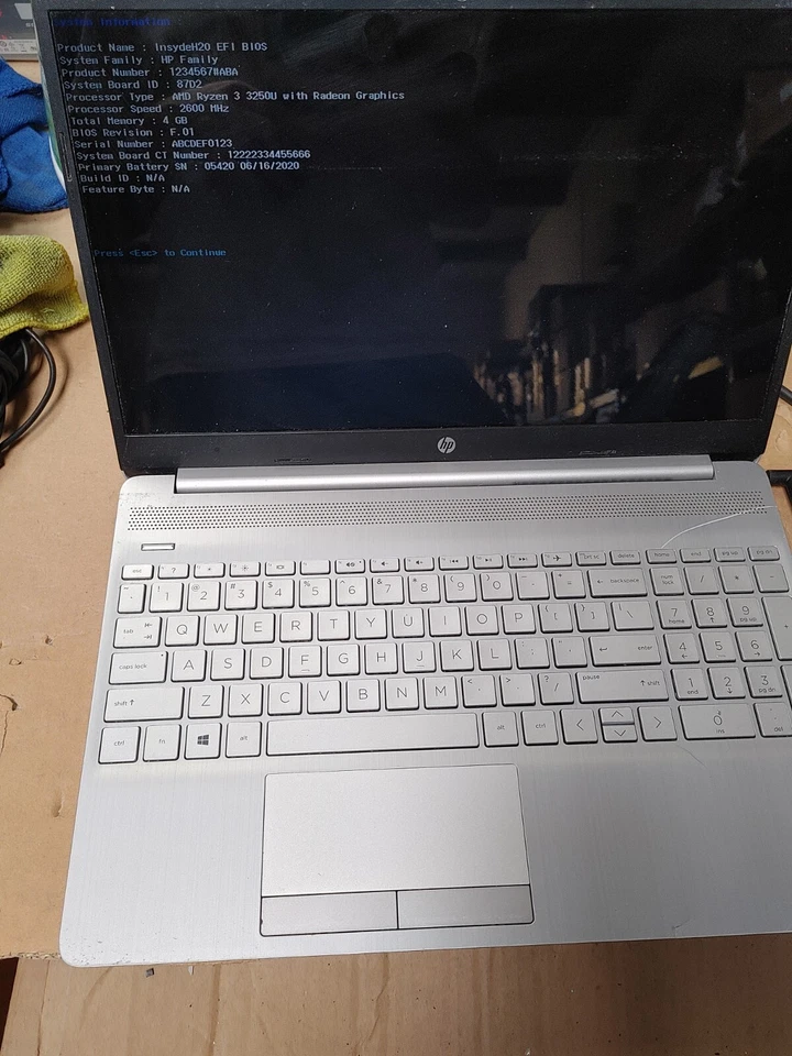 HP AMD Ryzen 3 3250U with Redeon Graphics @ 2.60GHz, 4GB RAM , NO HD FOR PARTS - Image 1 of 4