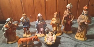 Vintage HOMCO Biskuitporzellan Weihnachtskrippe 8-teilig  - Bild 1 von 11