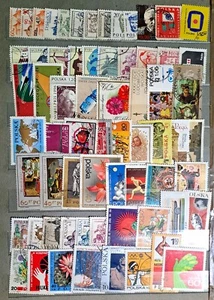 POLAND POLSKA 100 DIFFERENT USED STAMPS LOT KILOWARE MIX HOROSKOPE , ANIMAL - Picture 1 of 2
