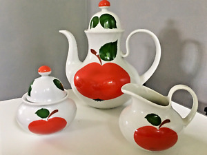 Vintage Seltman WeinerBavarian porcelain coffee set Art Deco  Patricia red apple