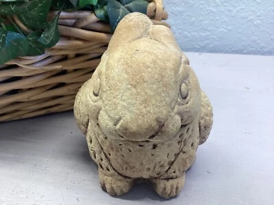 Ornamento de estátua de jardim de cimento concreto animal coelho coelho feito na Inglaterra-Novo - Imagem 1 de 4