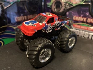 Hot Wheels Monster Jam Truck 1/64 Diecast Metal Nitro Circus - Picture 1 of 2