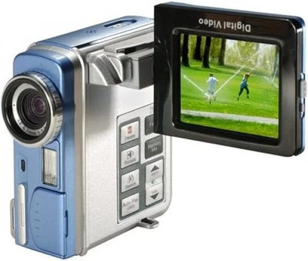 MusTek MPEG-4 7-in-1 Digital Flash Memory Camcorder 2.5-in LCD 4x Zoom (DV-5500) - Image 1 of 1