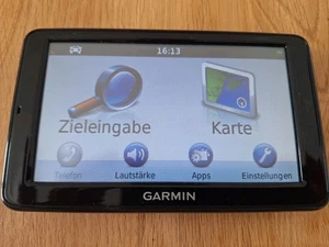 Garmin Nüvi Navigationsgerät Auto, Kfz mit umfangreichen Zugaben - Bild 1 von 3