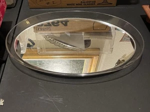 Vintage Klar Acryl Plexiglas Oval Verspiegelt Waschtisch Tablett mit Samt Rückseite - Bild 1 von 4