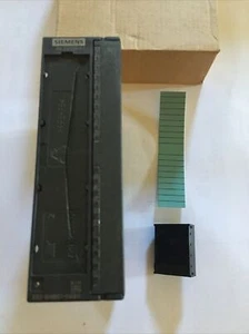 Siemens 6ES7 332-5HB01-0AB0 Analog Output Module - Picture 1 of 2
