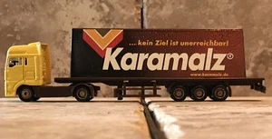Semirremolque Man cabina-over y remolque para vallas publicitarias de triple eje • Escala aproximadamente HO - Imagen 1 de 12