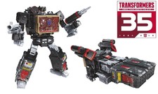 HASBRO TRANSFORMERS SIEGE 35TH ANNIVERSARY VOYAGER SOUNDBLAST ACTION FIGURE
