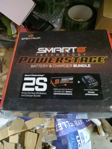 Spektrum Surface Powerstage Bundle 5000MAH 2s 30c Lipo IC3/100W S100 Chargerk2 - Picture 1 of 2