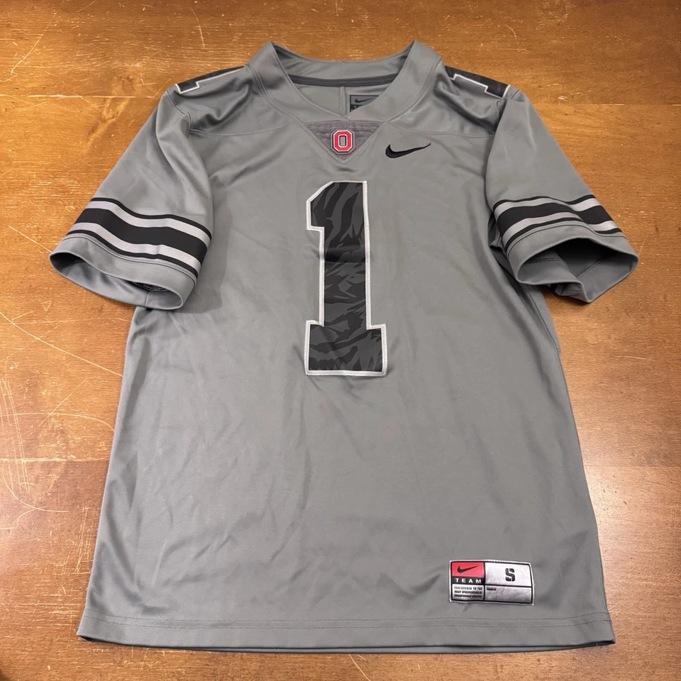 Camiseta deportiva de los Ohio State Buckeyes para hombre pequeña gris #1 Land of Wolves 2017 Nike Foto 1 de 4
