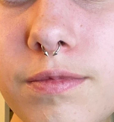 TINY ONLY 3mm Spikes 16g 8mm diameter Sterilize Surgical Steel Septum Horseshoe - Image 1 of 4