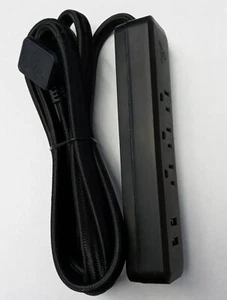 Globe Electric 0721 6ft 3-Outlet 2-USB Surge Protector Power Strip - Picture 1 of 3