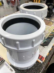 Acoplamiento de reparación de tubería de PVC de 6” - Imagen 1 de 1