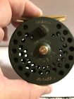 Orvis CFO 123 Disc Fly reel - Green - Made in England inc. pouch